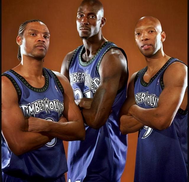 世界杯下注-低位单打和高位单打的意思?低位单打